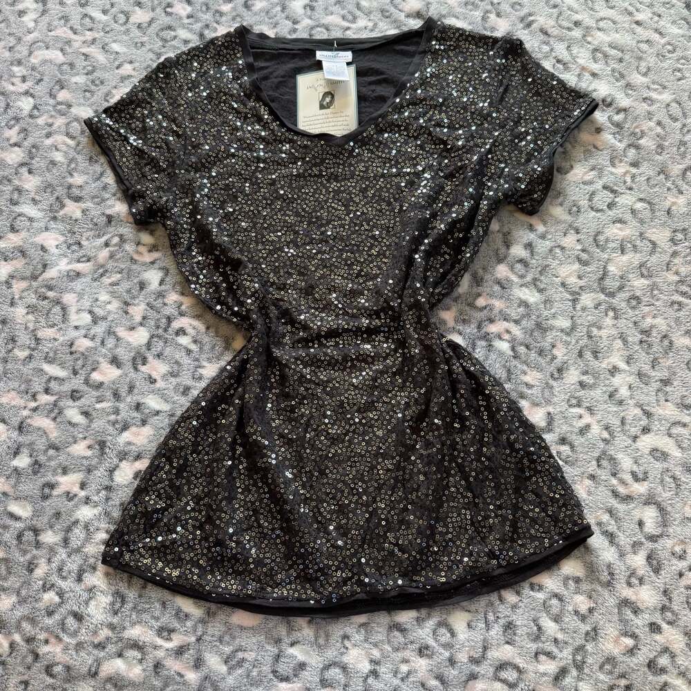 Jaclyn Smith Black Sequin V-Neck Short Sleeve Top Size Small NWT